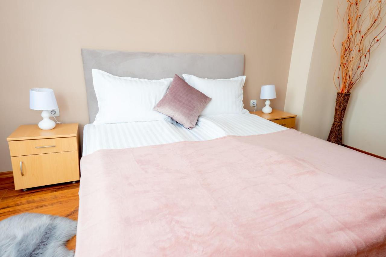 Two Bedroom Apartments In Murphys Lodge Μπάνσκο Εξωτερικό φωτογραφία